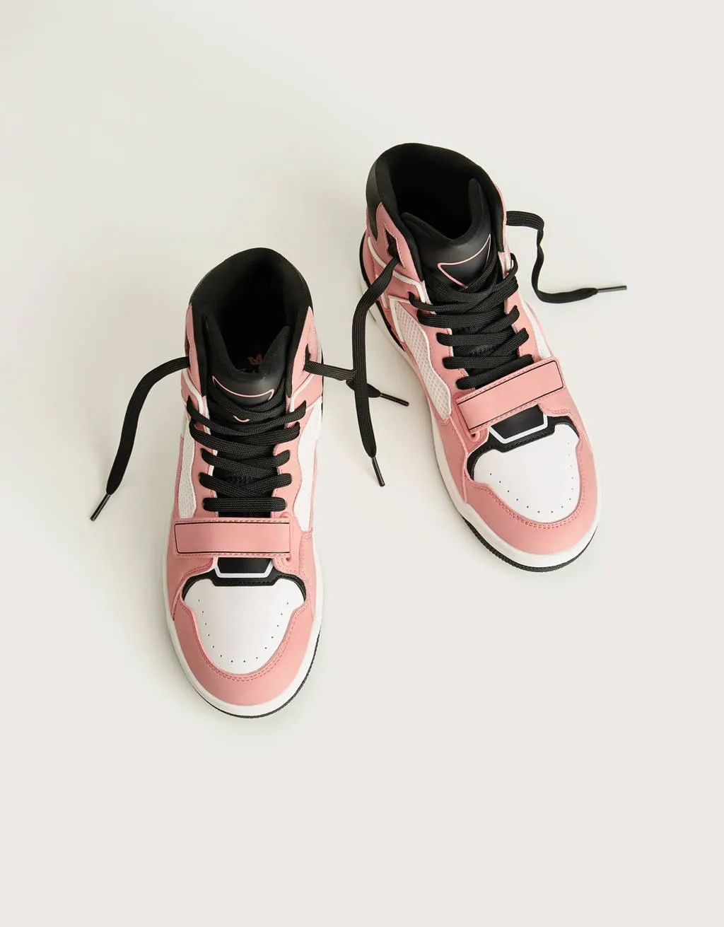 Hochgeschnittene, kombinierte Sneaker · Rosé