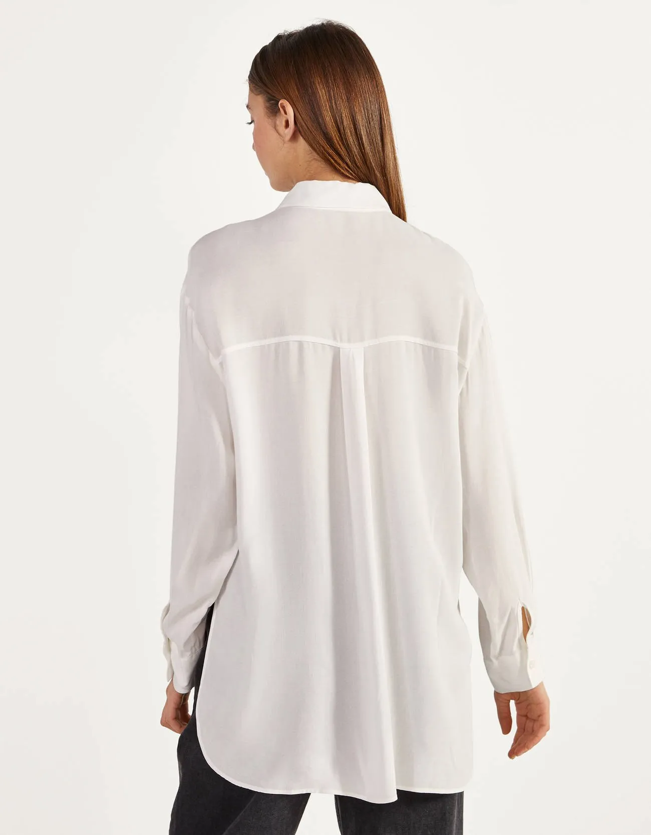 Weiße Oversize-Bluse aus Baumwolle · Weiß