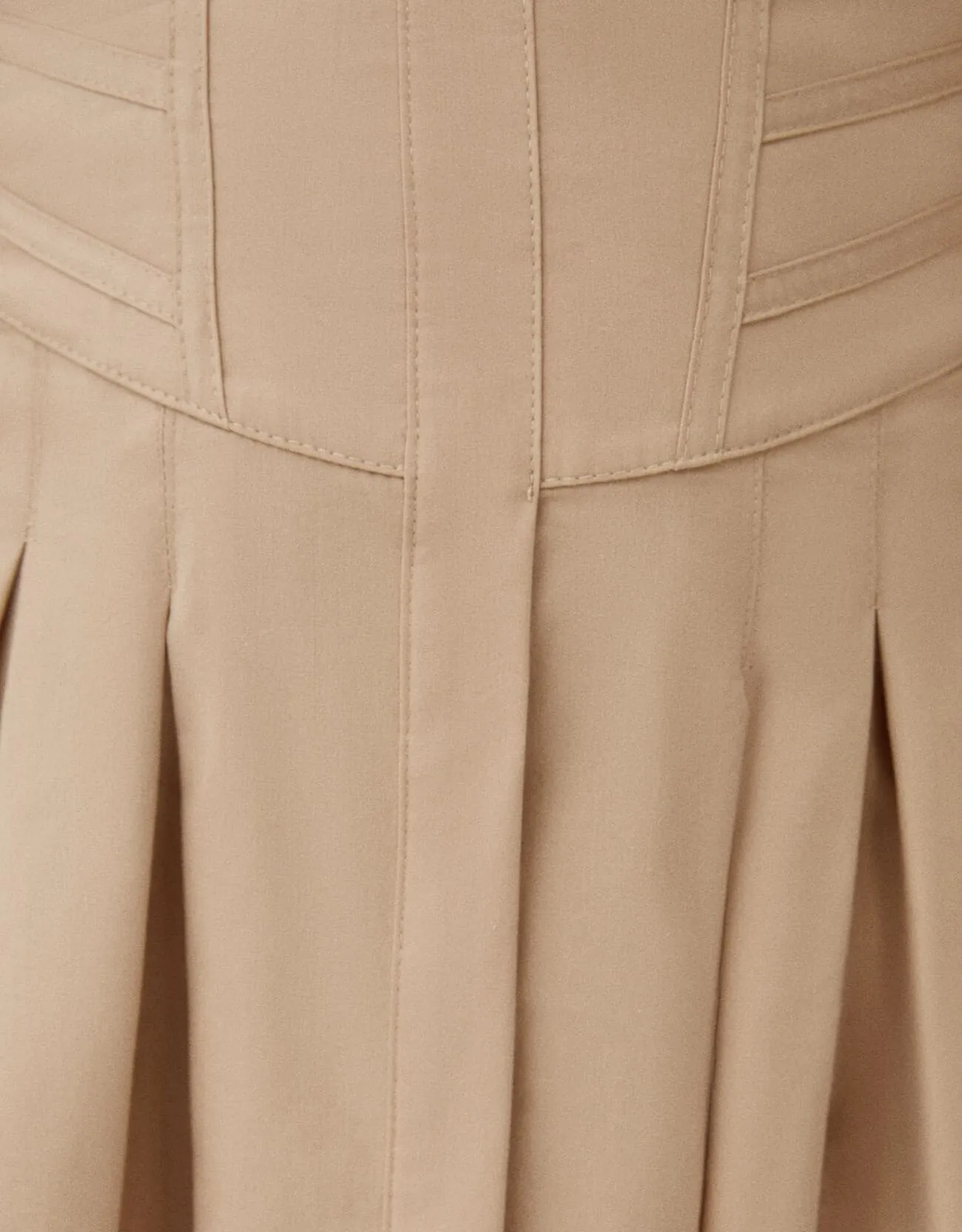 Minihemdkleid aus Popelin mit Corsage-Detail · Camel