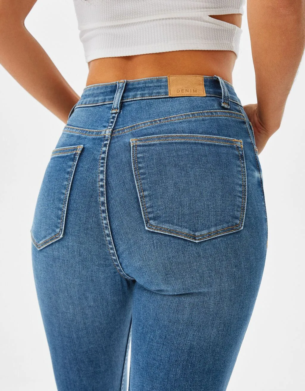 Super High Waist Jeans · Blau