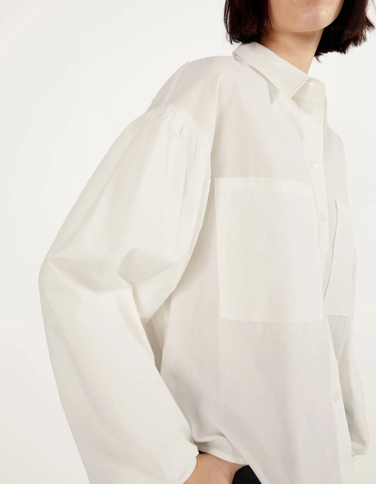 Klassische Bluse aus Baumwolle · Weiß