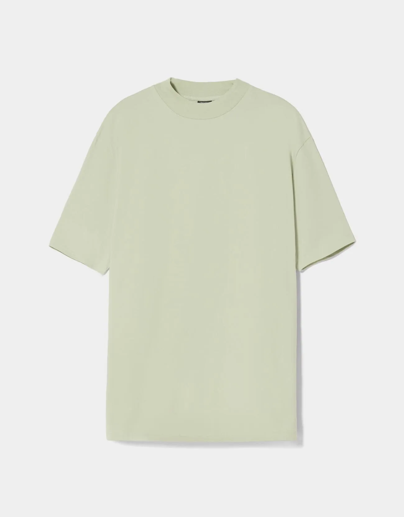 T-Shirt im Slim-Fit mit geripptem Stehkragen · Salbeigrün