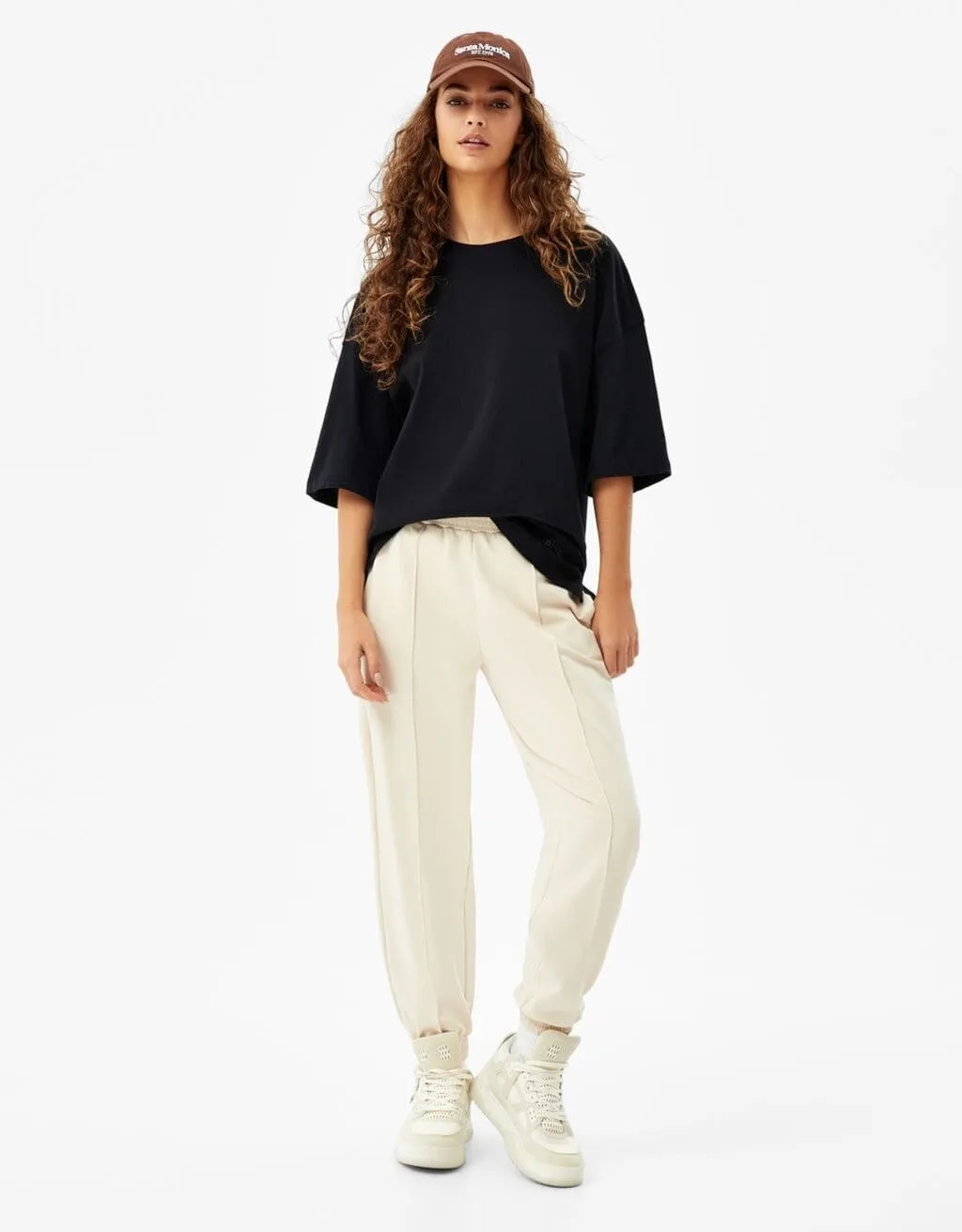 T-Shirt im Extra Loose Fit · Schwarz