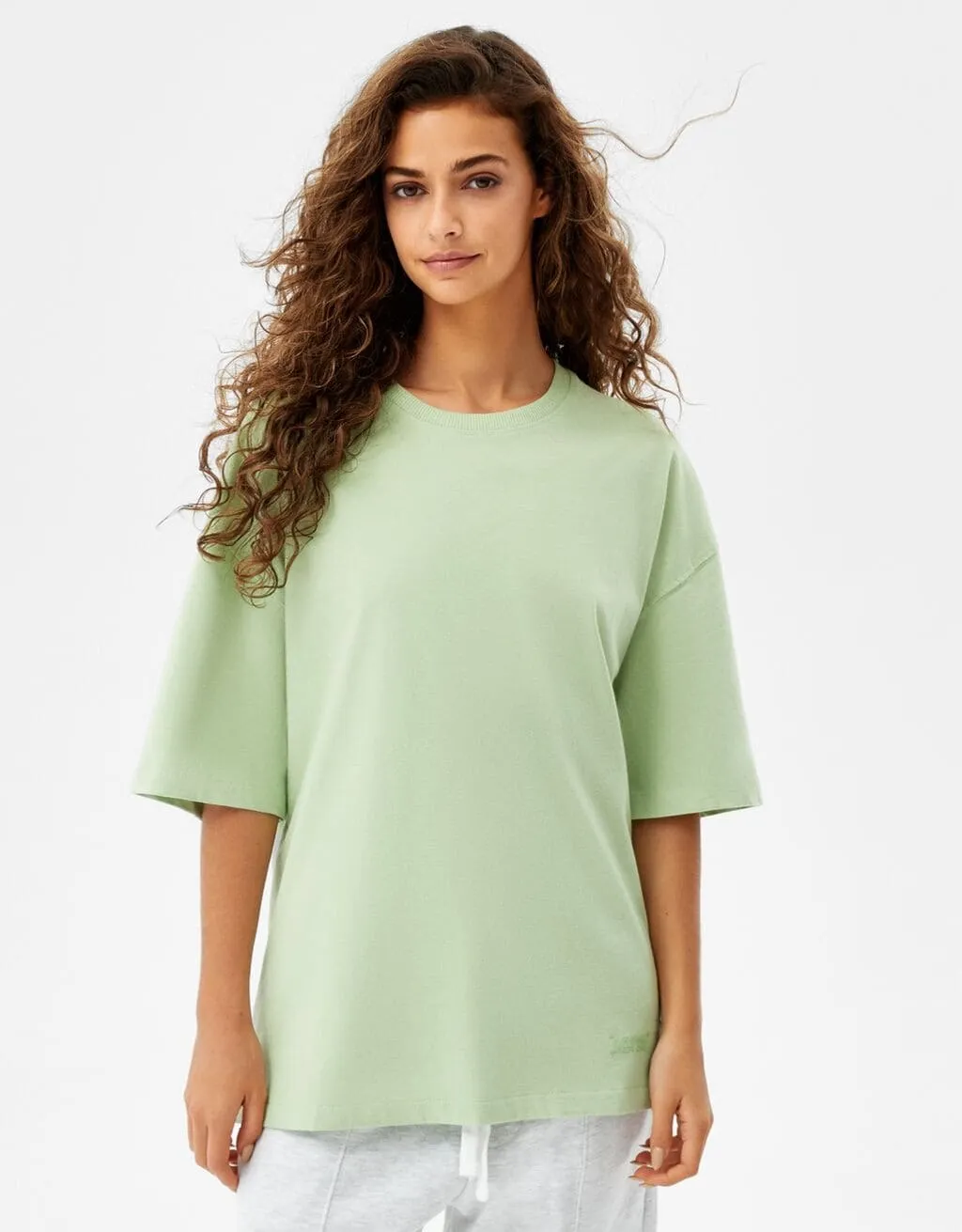 T-Shirt im Extra Loose Fit · Salbeigrün