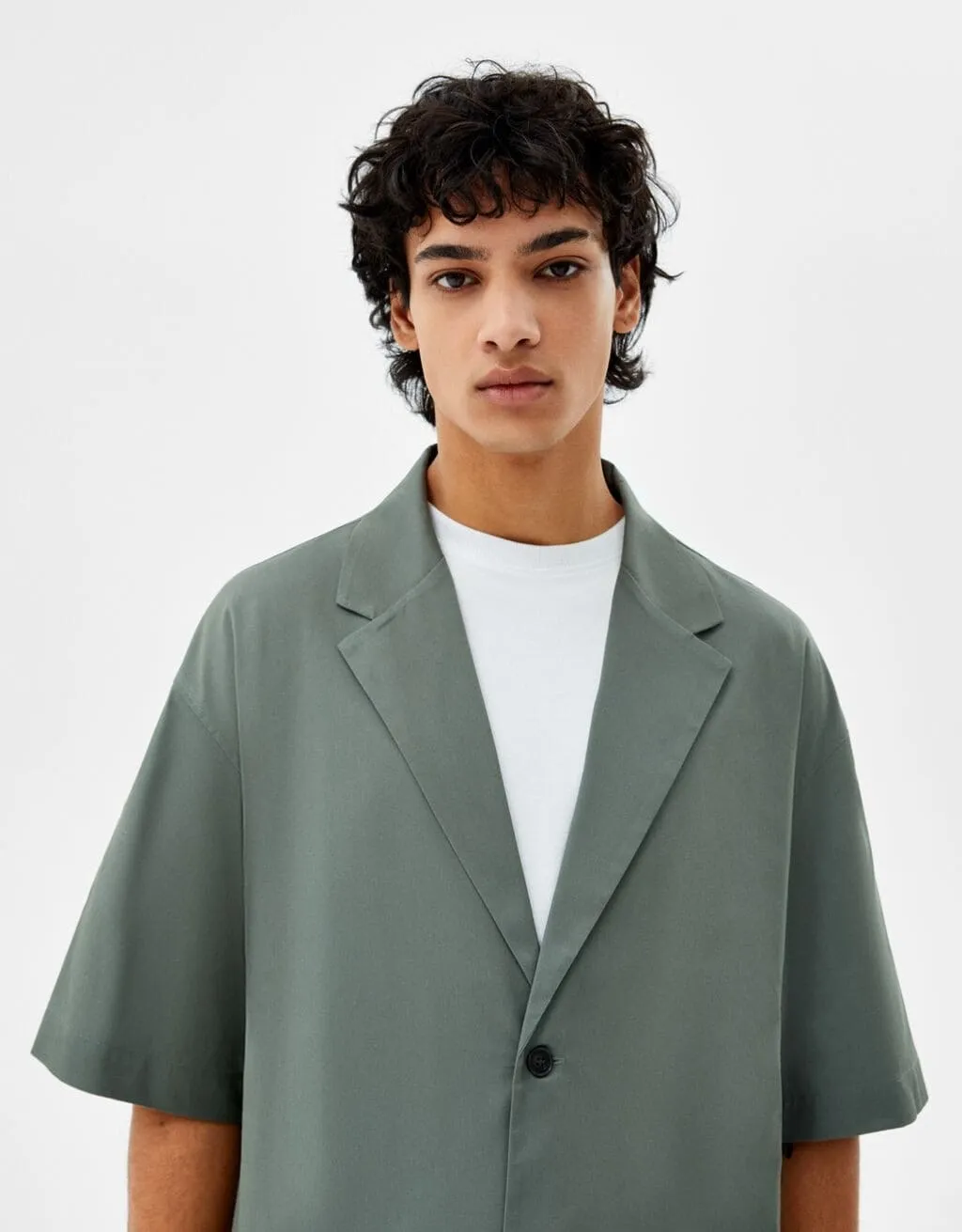 Oversize-Hemd aus Lyocell · Salbeigrün