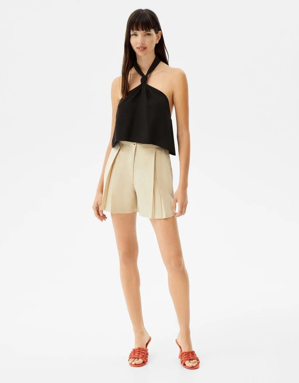 Cropped-Leinentop mit Neckholder · Schwarz