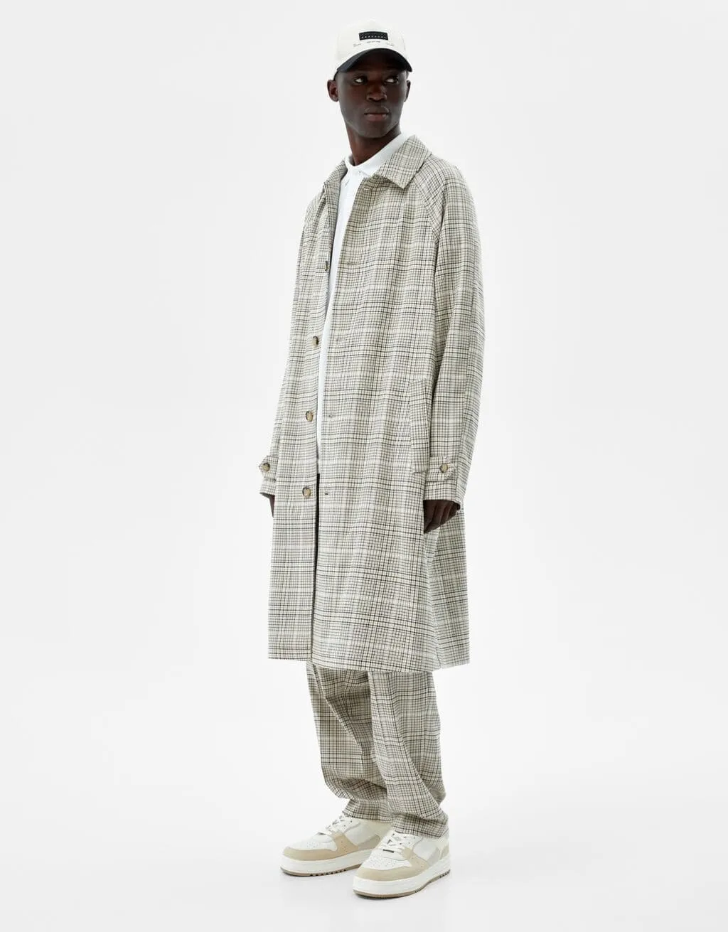 Karierter Trenchcoat · Camel