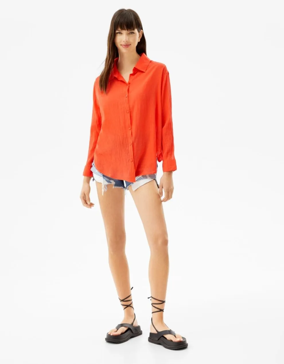 Oversize-Langarmhemd im rustikalen Look · Rot