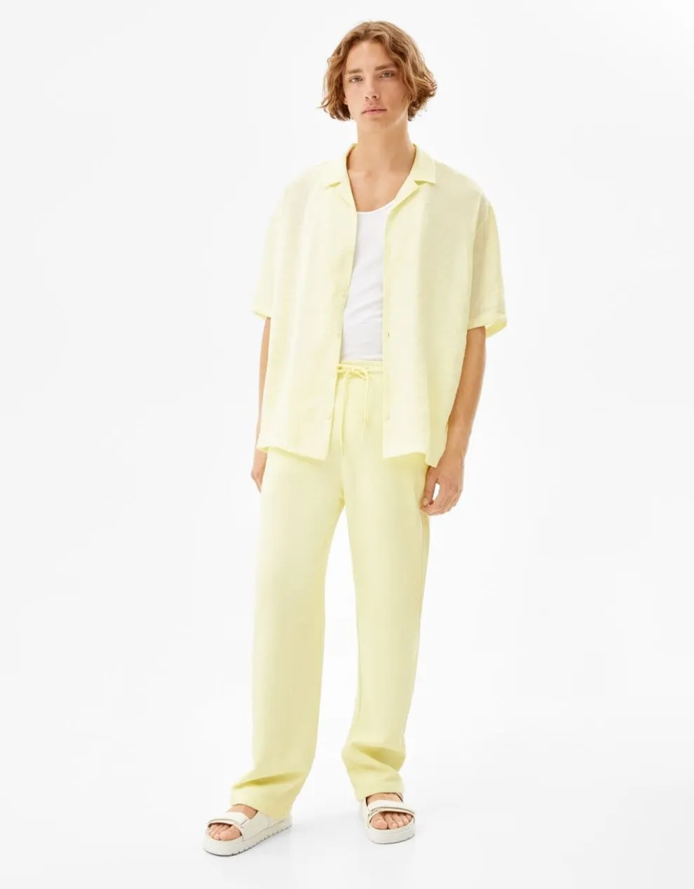 Wide-Leg-Joggerhose mit Textur · Senfgelb