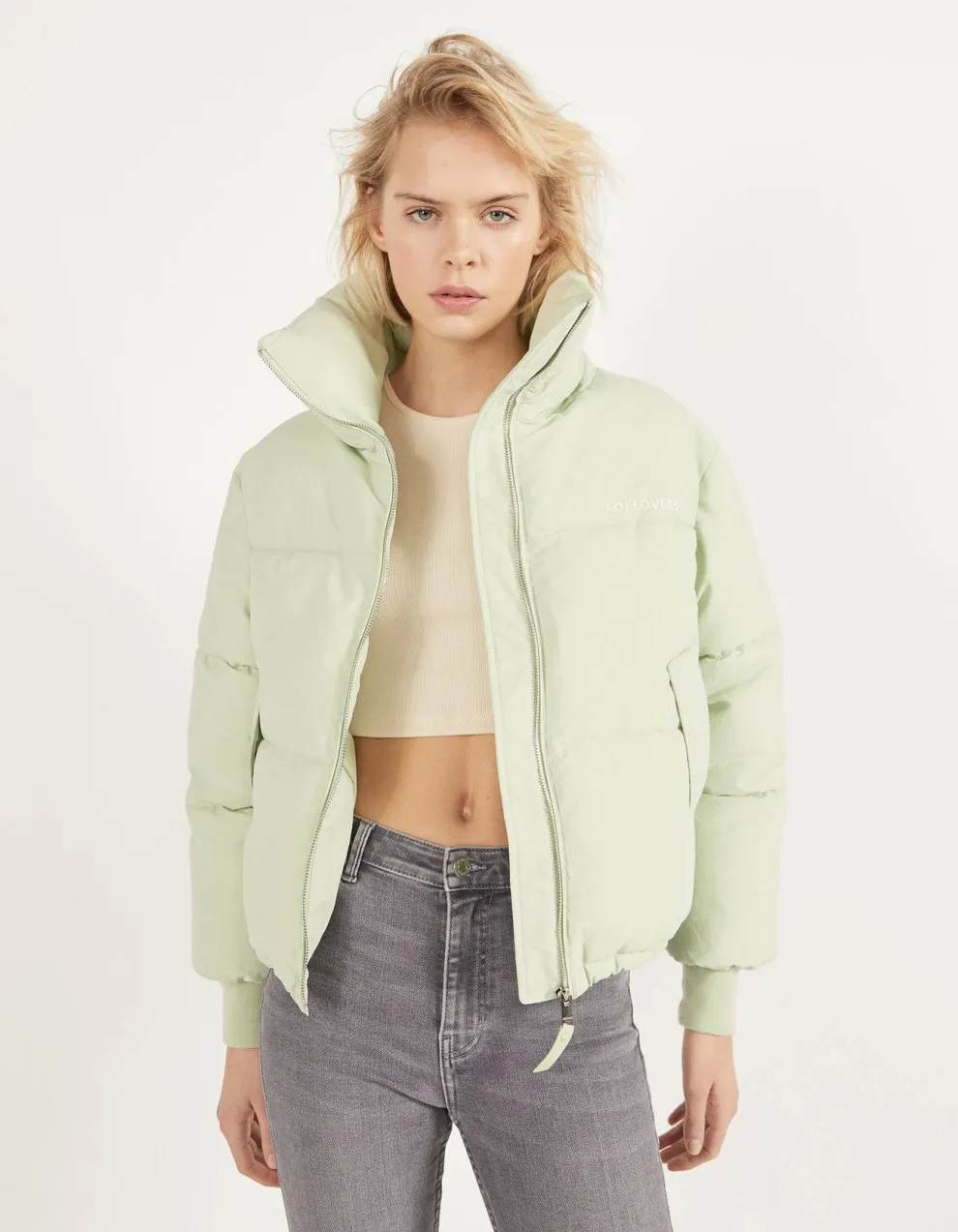 Pufferjacke aus Nylon · Salbeigrün